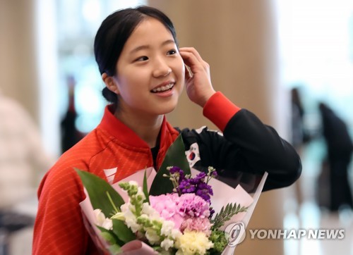 고교 대신 실업행 택한 16세 신유빈 탁구에 '올인' 하려고요