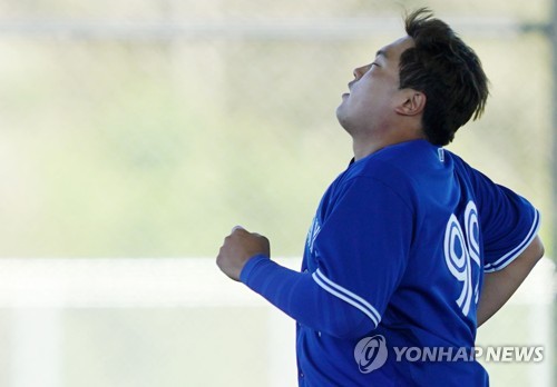 땅볼유도형 투수 류현진, 수비 지옥 토론토를 변화시킬까