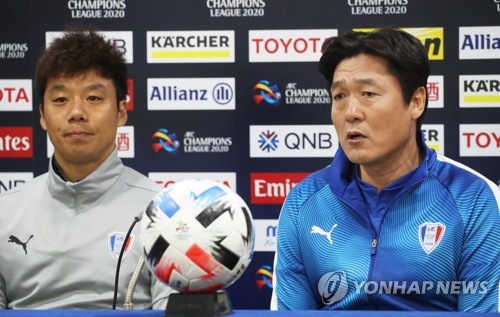 수원 이임생 '월드클래스' 이니에스타, 강한 압박으로 저지