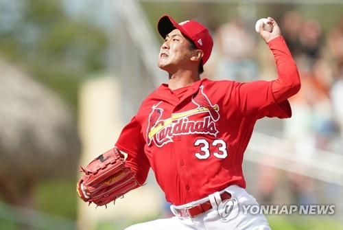 '김광현 경쟁자' 마르티네스, 첫 등판서 1⅓이닝 2실점 부진