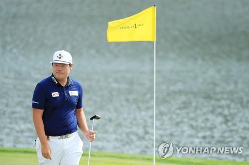 컷 통과가 목표라던 임성재, 우승 경쟁 합류 디딤돌