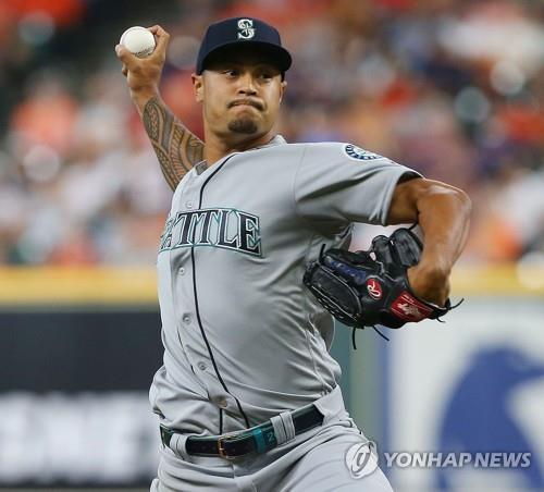 MLB 시애틀, 불펜 투수 투이바일라라 방출