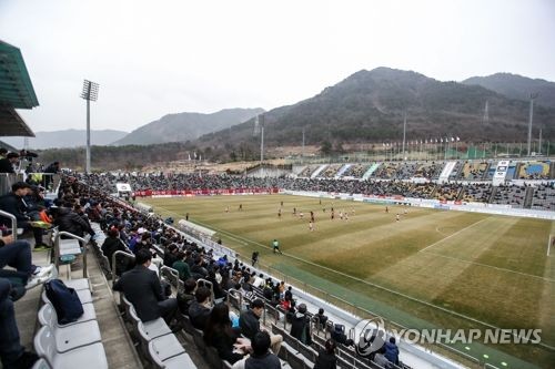 '선수 숨소리까지 들려요!'…직관하기 좋은 K리그 경기장은?