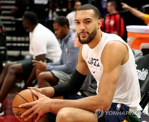 코로나19 감염 NBA 고베르 냄새를 못맡아요