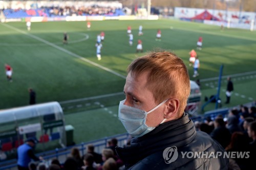 코로나19에도 프로축구 강행 벨라루스…'이런 관심 처음이야'