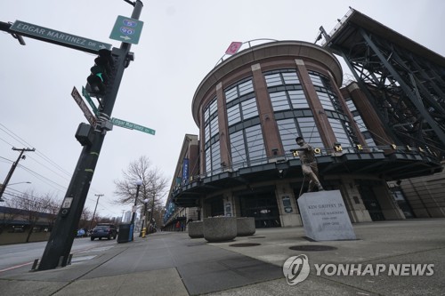 코로나19, MLB에도 영향…시애틀, 개막전 장소 변경