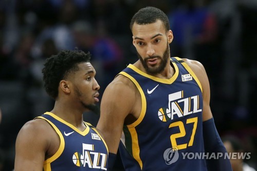NBA 선수인 아들은 코로나19 '확진'…MLB 직원인 아빠는 '음성'