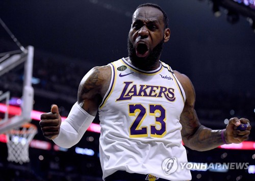 무관중 경기 반대하던 NBA 제임스 리그 방침에 따르겠다