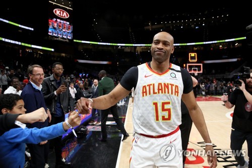 은퇴 앞둔 'NBA 전설' 카터…리그 중단으로  '이렇게 끝나나'