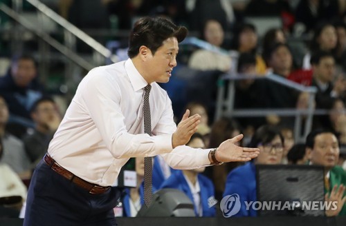 프로농구 '공동 1위' 이상범·문경은 감독 승부 못 내 아쉬워