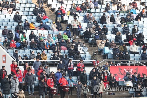 베팅업체 코로나19 확산에 유로2020·올림픽 취소 가능성↑