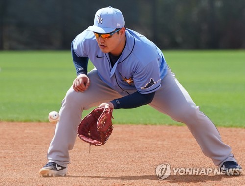 최지만의 탬파베이, 플래툰으로 공격 강화했지만…수비가 골치