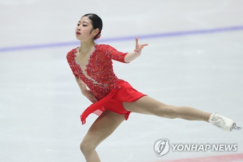 피겨 이해인, 주니어선수권 쇼트 2위…14년 만에 메달 보인다