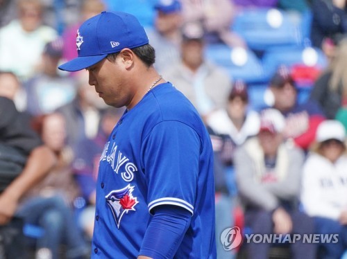 현지 매체 비싸게 영입한 류현진…코로나19로 1년 날리나