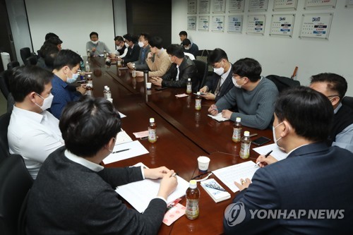 늦어도 4월 초엔 재개해야 하는데…배구연맹 19일 이사회