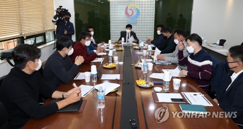 KBO 실행위, 5월 개막+정규리그 108∼135경기 축소 검토