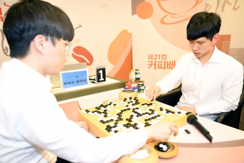 입대 앞둔 이지현, 맥심커피배 첫 우승 눈앞