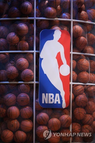 신인 드래프트 앞둔 NBA, 참가 선수와 '온라인 인터뷰'만 허용