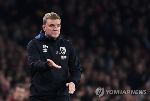 본머스의 하우 감독, EPL 사령탑 중 첫 '자진 연봉 삭감'