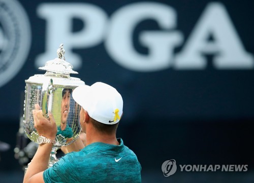 메이저 골프대회 PGA 챔피언십, 무관중 경기도 고려