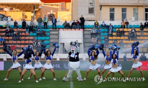 벨라루스 여자축구리그 개막 연기…남자축구는 '계속'