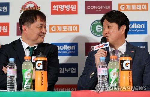 프로농구 첫 공동 1위…이상범·문경은 중 감독상 누가 받을까