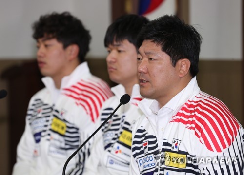 국회의원으로 변신한 '썰매 명장' 이용 고인 물 되기 싫었다