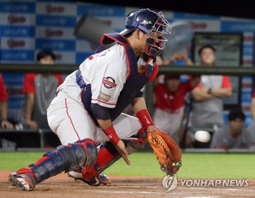 롯데 포수 나종덕 '투수 겸업' 도전…두 달 걸린 프로젝트