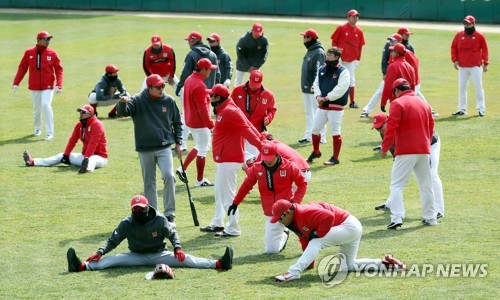 SK, 고무된 분위기 속에 청백전 종료…드디어 타팀과 만난다
