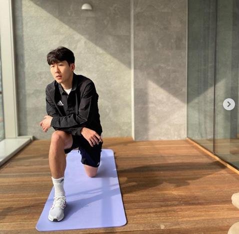 손흥민, 영국 복귀하면 2주 자가격리…팀훈련 초반 합류 불가