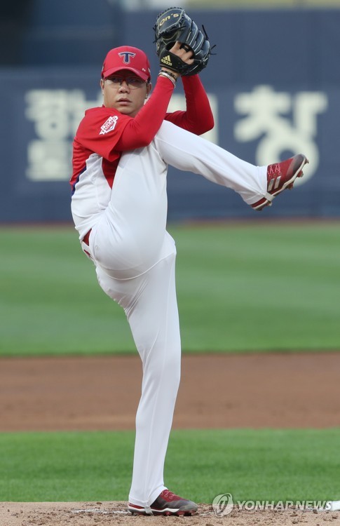 박병호, KBO 두 번째 7년 연속 30홈런 도전…박용택은 최다 출장