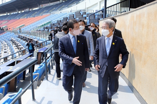 박원순 서울시장 야구장 시설 임대료 인하 고민하겠다