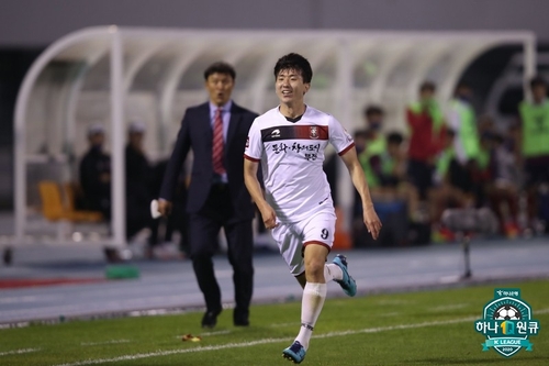 이현일 2골 부천, 수원FC 꺾고 선두탈환…안병준 5경기 연속골
