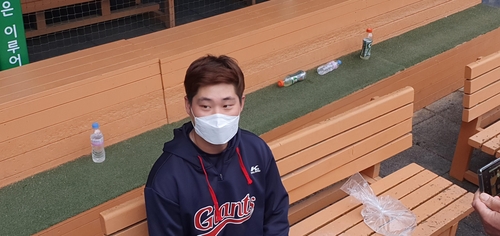 프로 첫 승 거둔 '대졸 7년 차' 이인복 맞더라도 정면 승부