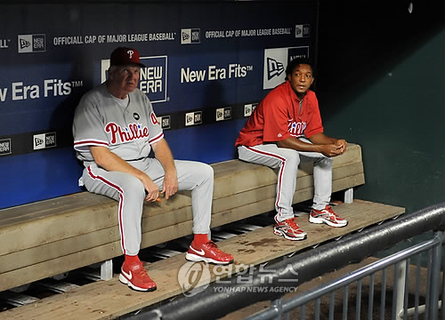 샤워는 집에서, 더그아웃 거리 두기…MLB '코로나 매뉴얼'