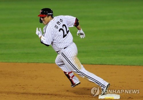 '강한 2번' 김현수, LG 타선이 끓고 있다
