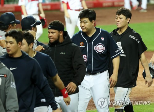 김태형 두산 감독, 팀타율 1위 타선에 이 감 이어지길