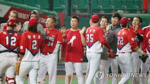 엘·롯·기 웃었다…KIA 4연승·롯데 연패 탈출·LG 대역전승