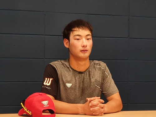 SK '연승 복덩이' 신인 최지훈 절실하게 하고 있어요