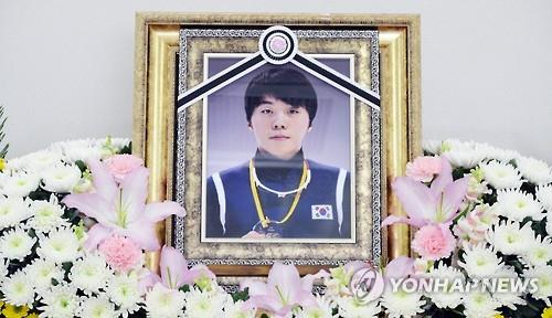 암 의심 환자에 적극적 검사 권유 안 한 의사도 책임