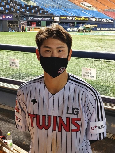LG 홍창기 데뷔 첫 홈런이 야구 인생 첫 끝내기