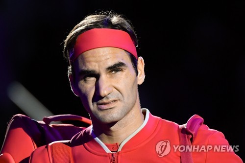 페더러, 무릎 수술받고 시즌 마감…2021년에 만나요