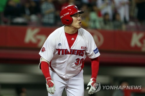 김호령 복귀포·유민상 5타점…KIA, 롯데전 4전 전승