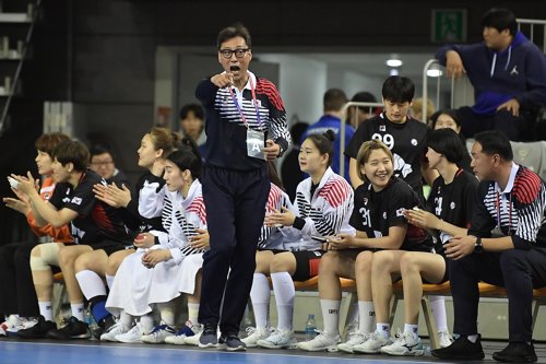 핸드볼 강재원 감독 30년 전 유럽에서 아시아인 차별 경험