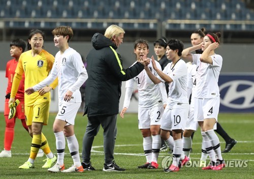 첼시서 3번째 리그 우승 지소연 팀 역사에 한 획 긋고 싶어