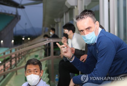 벤투호, 북한과 카타르 월드컵 2차 예선 홈경기 11월에 치른다(종합)