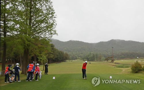 프로스포츠 관중 입장 허용…야구 30%·축구 30∼40%부터 희망