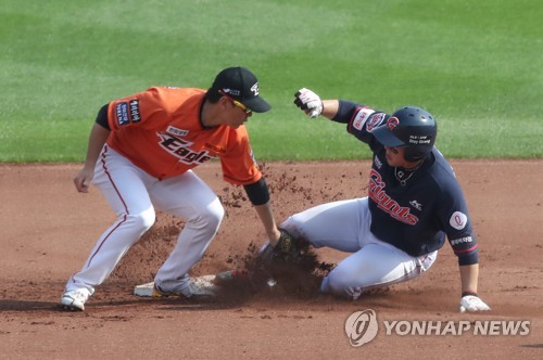 '연패의 역사' 바뀔까…2002년 16연패 롯데 vs 14연패 한화 대결
