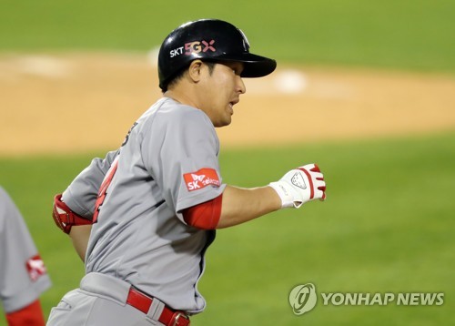 SK 최정 선제 2점포…통산 340홈런으로 역대 공동 3위
