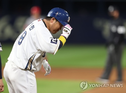 또 몸에 맞는 공…NC 박석민, KBO 통산 2호 '200사구'